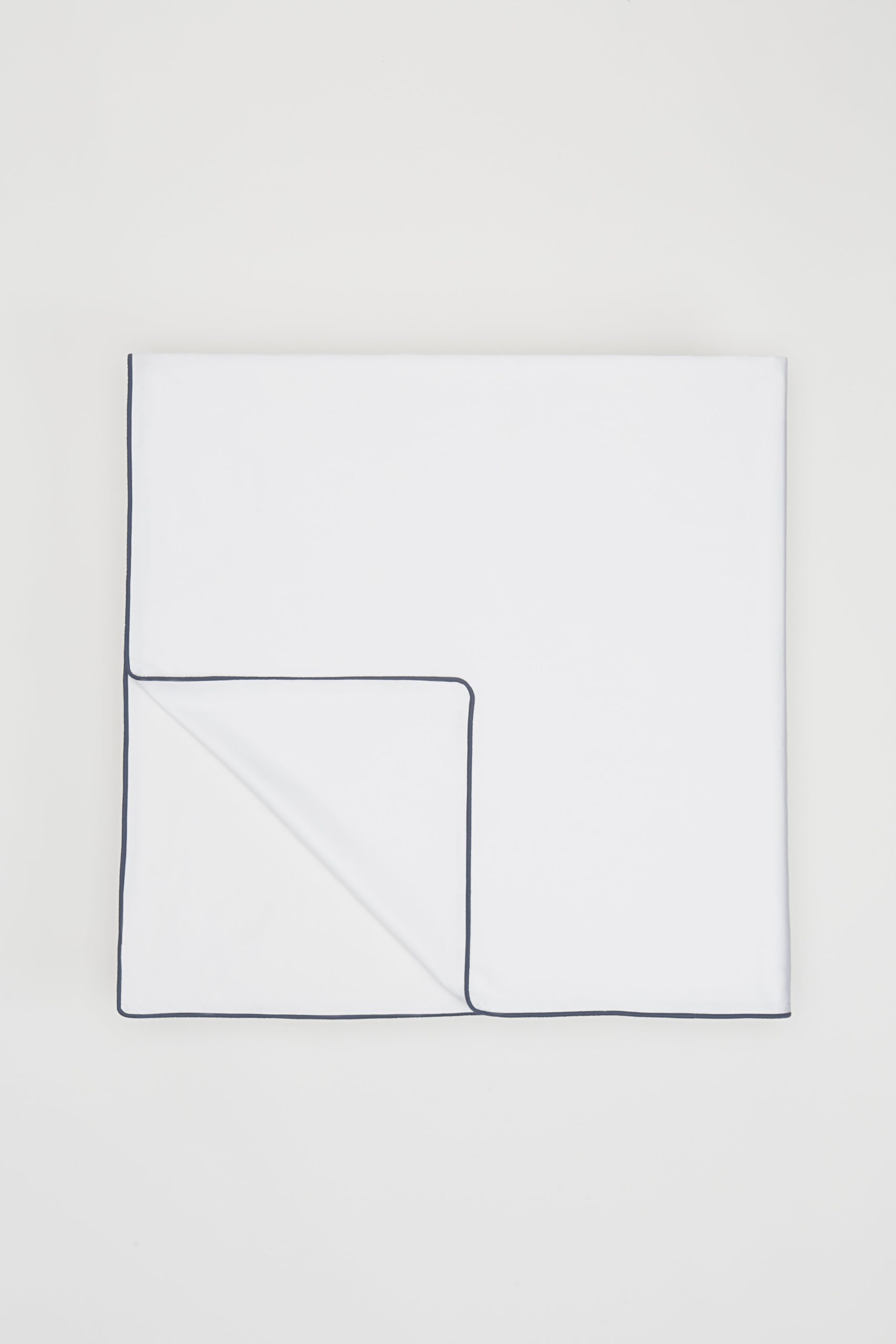 Rennes Fitted Sheet - Image 2